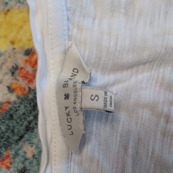 Lucky Brand Embroidered Cold Shoulder Tee Small - Picture 3 of 5